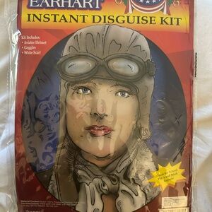 Aviator Instant Disguise Kit with Helmet and Goggles